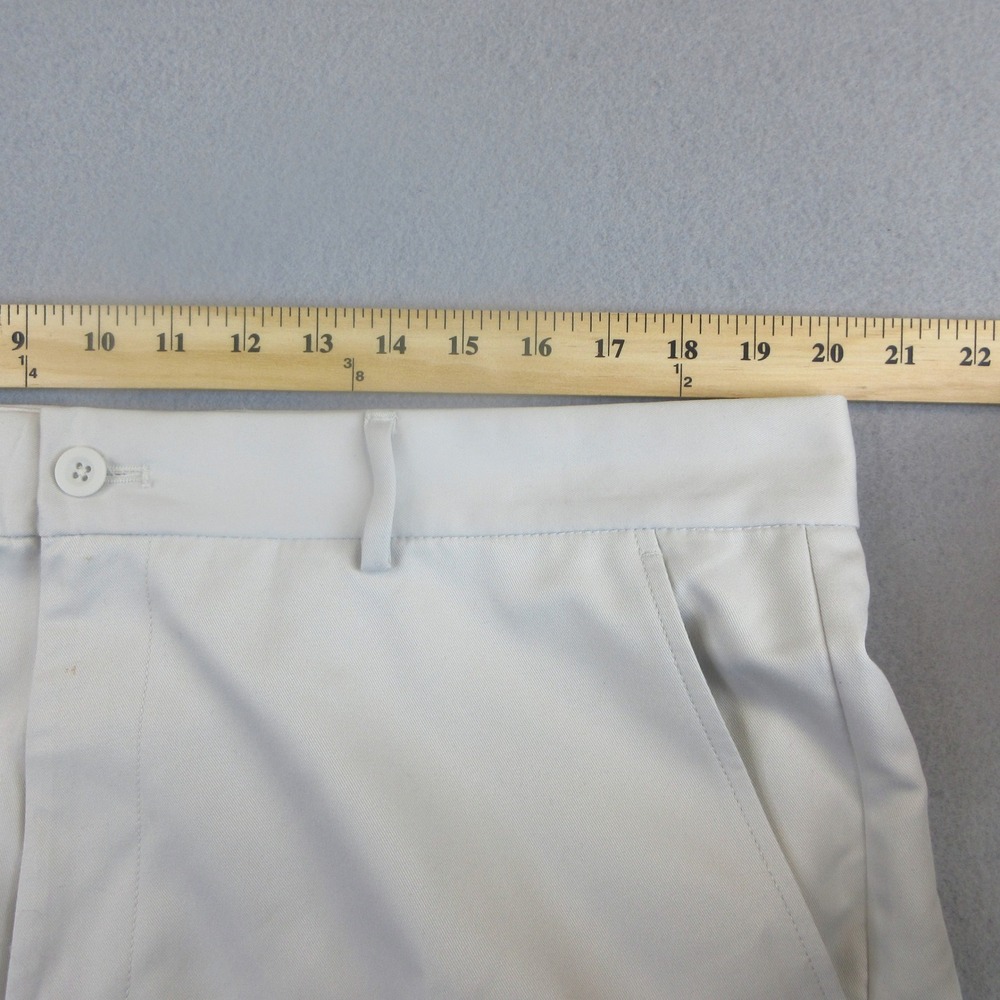 Greg Norman Shorts Men 38 White NWT Tasso Elba Microfiber Golf Chino Performance - Picture 7 of 10